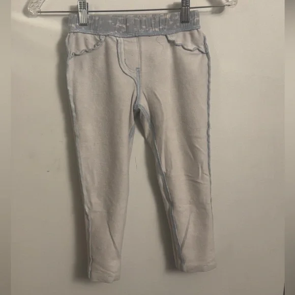 Jumping beans - girls size 7 leggings/jean style capri’s (pre-loved!) - Picture 3 of 5